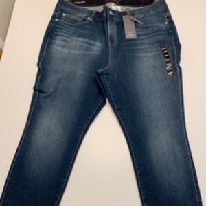 Torrid Bombshell Skinny Jean Size 24- New with tags!